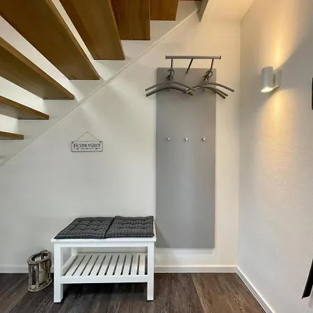 Semesterbostad Am Kutterhafen 28 - Prielhuus